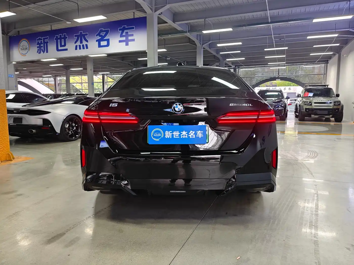 BMW i5 2025 eDrive 40L M Sport Package фото 12