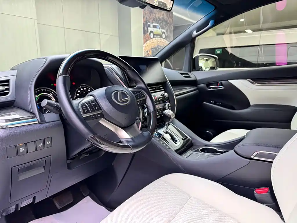 Lexus LM 2021 2020 300h 4-Seat Imperial Edition