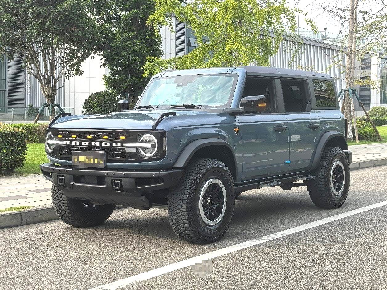 Ford Bronco