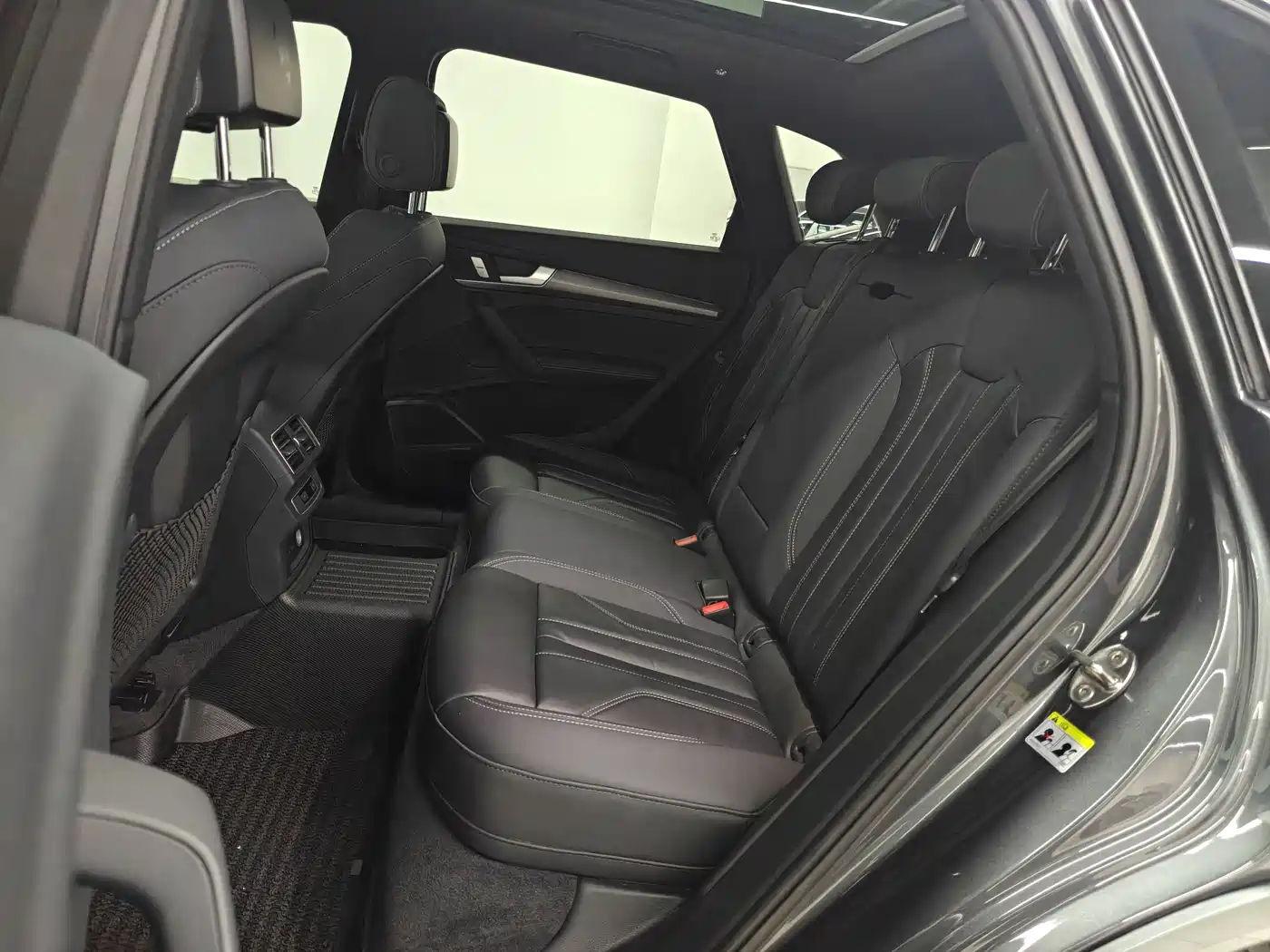 Audi Q5L 2023 40T Luxury Dynamic фото 13