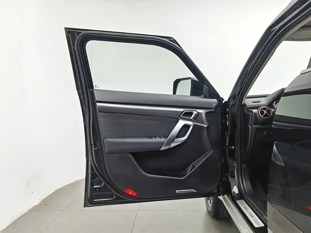 BAIC ORV Beijing Offroad BJ20 2018 2016 1.5T CVT Luxury