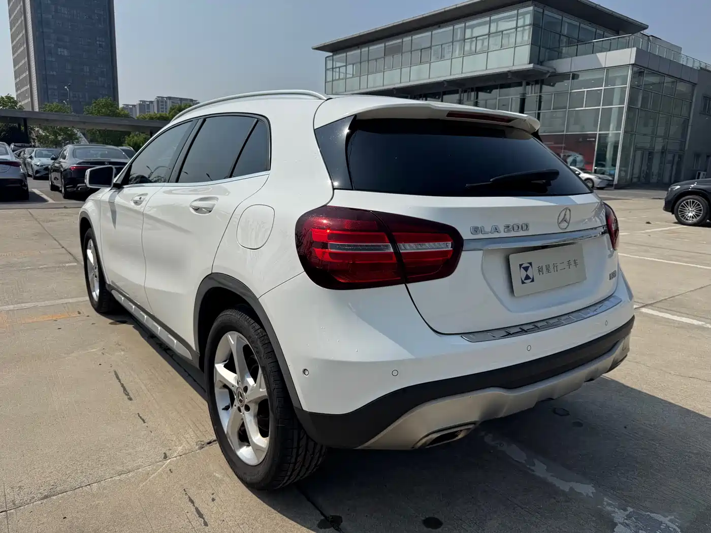 Mercedes-Benz GLA 2019 GLA 200 Dynamic фото 18