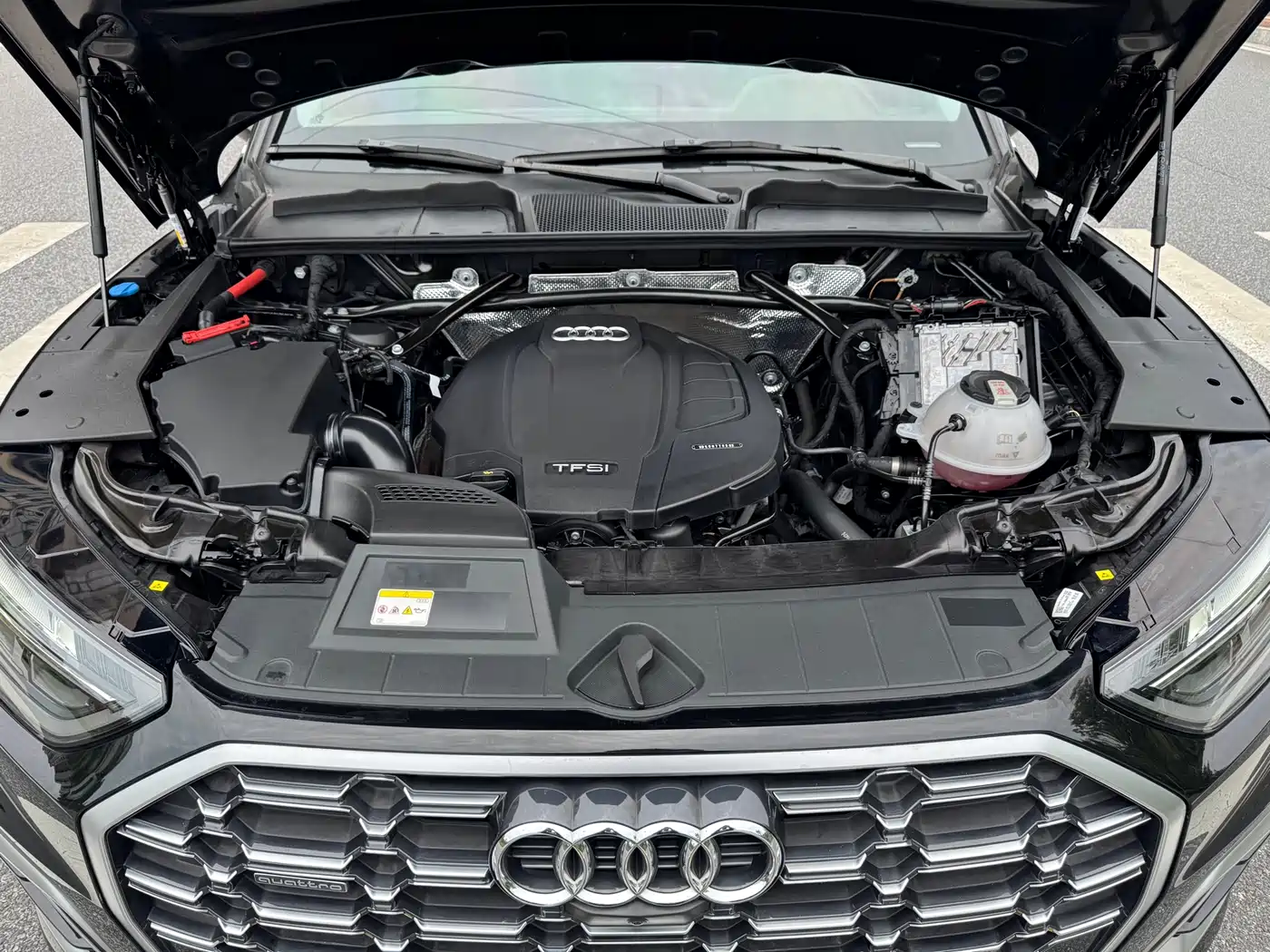 Audi Q5L 2023 45T Luxury Dynamic фото 9