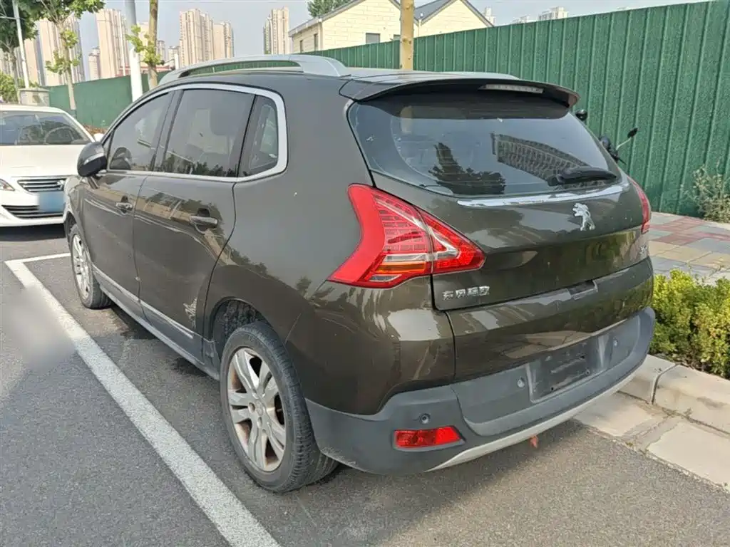 Peugeot 3008 2015 2.0L Automatic Trend Edition фото 5