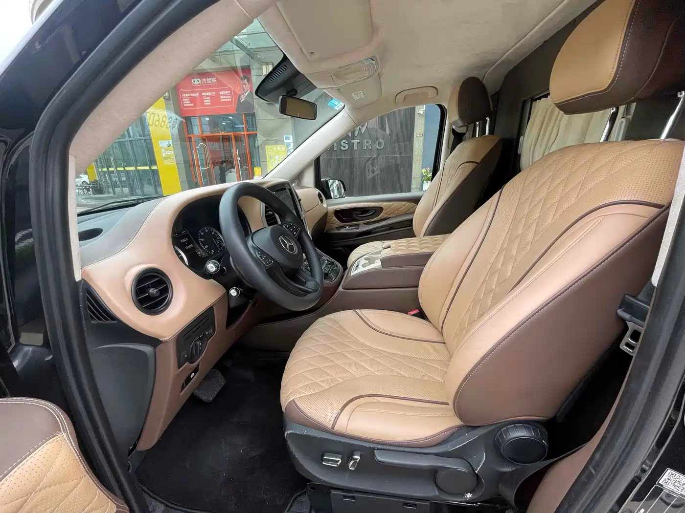Mercedes-Benz Vito 2016 2.0T Elite Edition фото 15