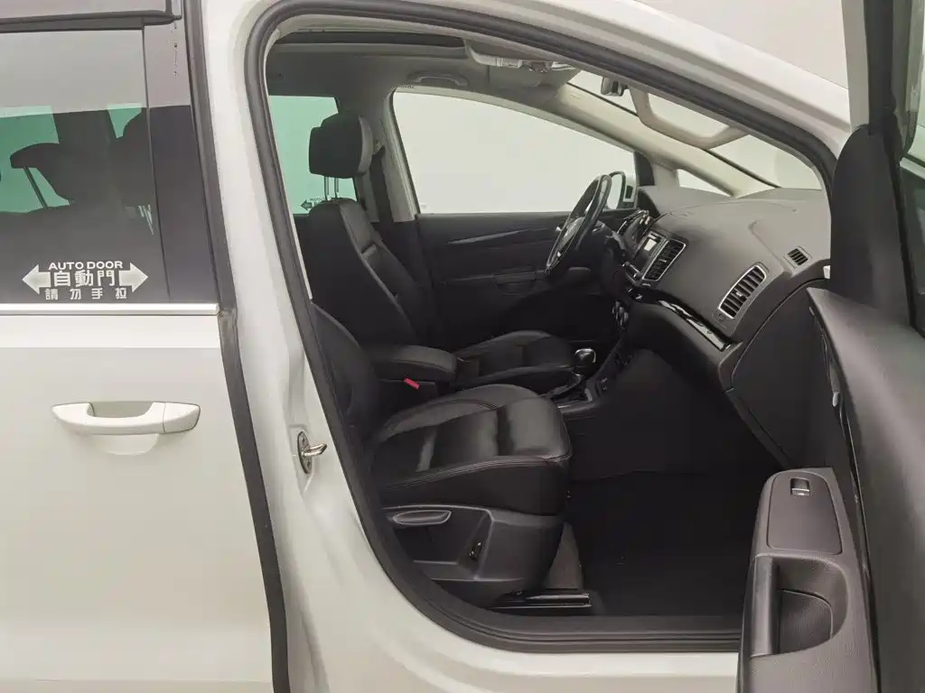 Volkswagen Sharan 2017 2018 380TSI Premium 7-Seater