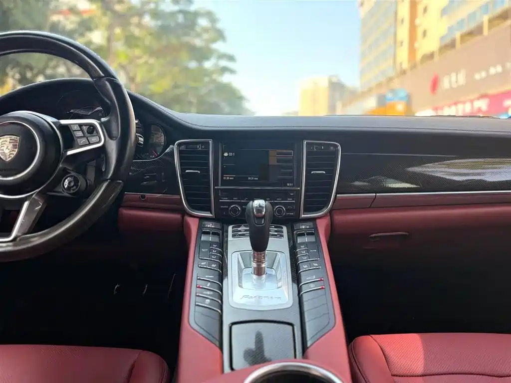 Porsche Panamera 2010 Panamera 3.6L фото 8