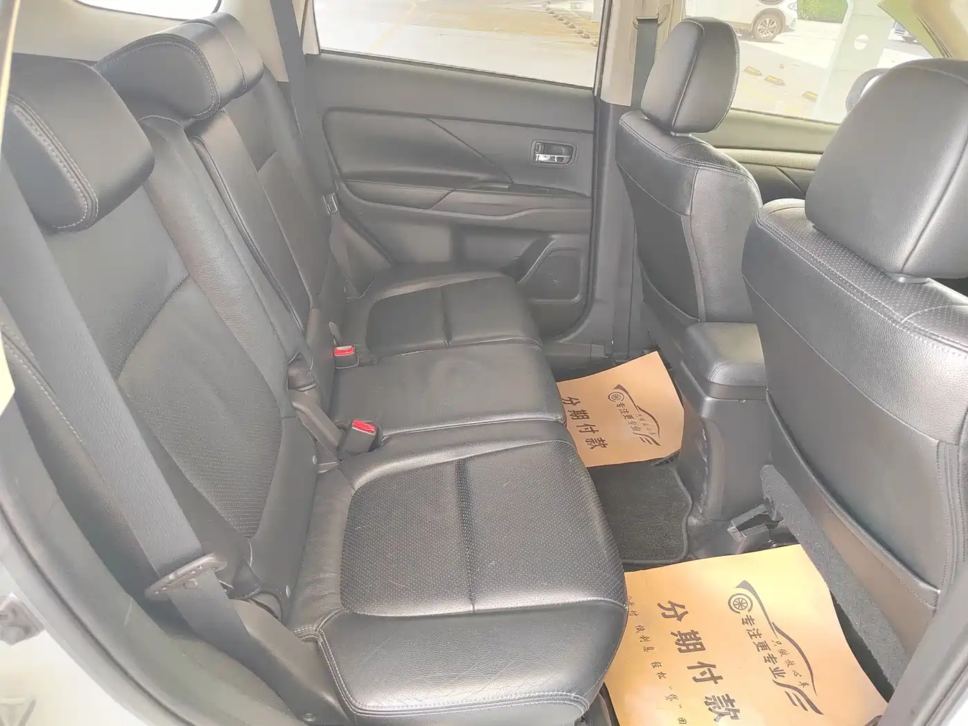 Mitsubishi Outlander (Import) 2013 2014 2.4L 4WD Luxury Value Edition 5-seater