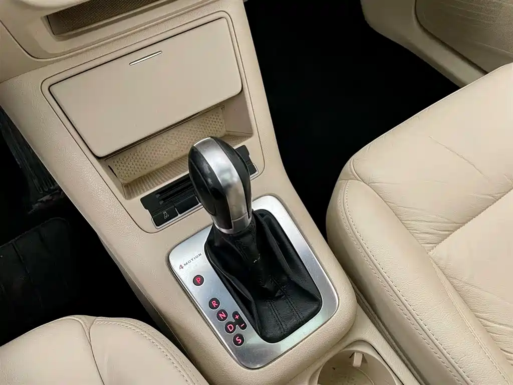 Volkswagen Tiguan 2012 1.8TSI Automatic 2WD Elite Edition фото 12