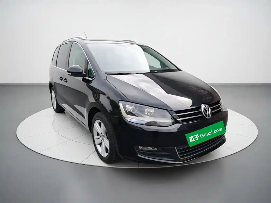 Volkswagen Sharan 2017 2016 380TSI Comfort 7-seater