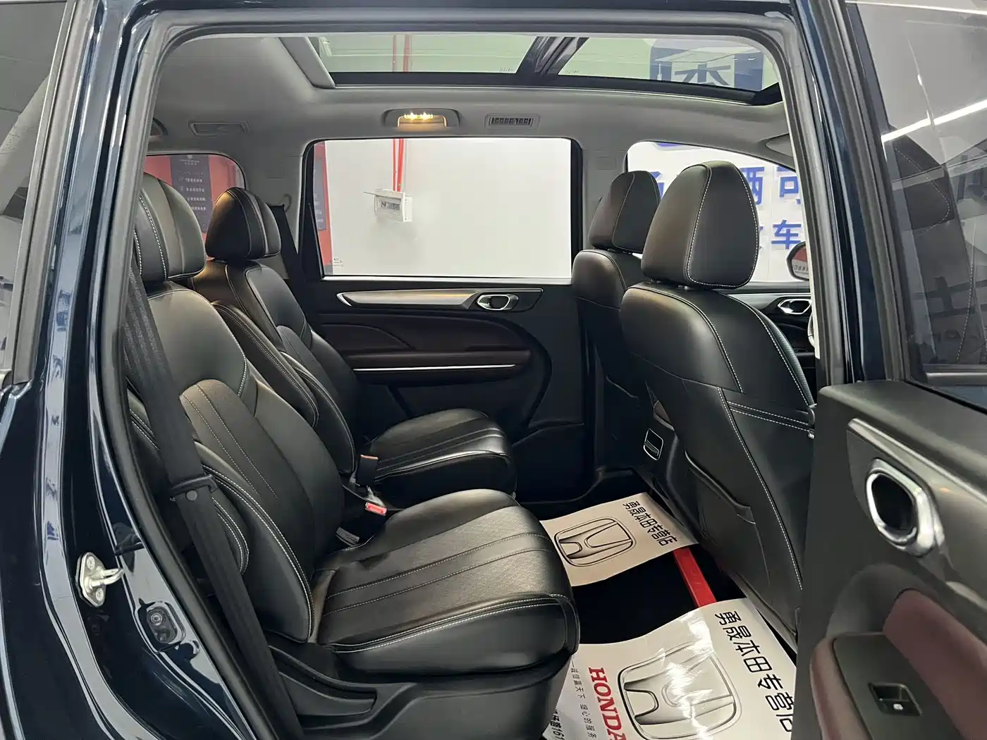 GAC Trumpchi Trumpchi M6 2021 270T DCT Premium Edition (7-seater) фото 10