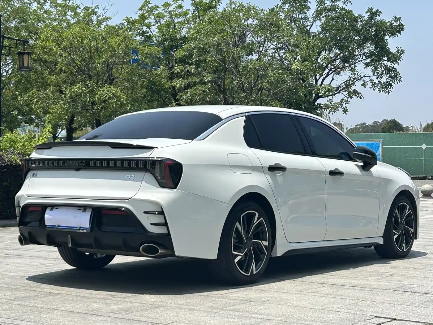 Lynk & Co 03 2023 1.5TD DCT Power Pro фото 9