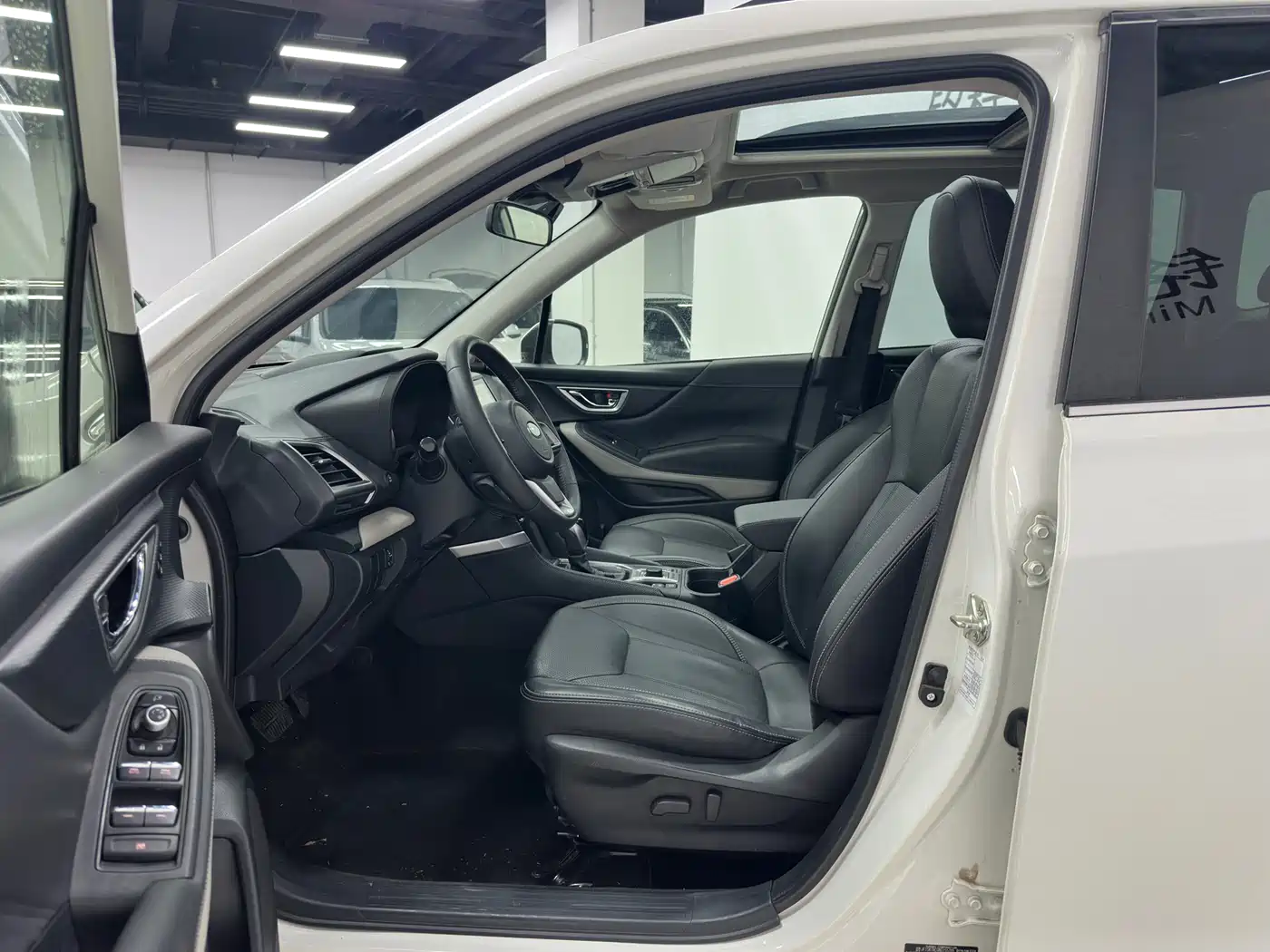 Subaru Forester 2022 2.0i AWD Luxury Edition фото 10