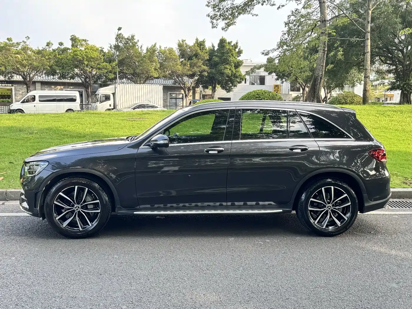 Mercedes-Benz GLC 2020 Facelift GLC 300 L 4MATIC Dynamic фото 5