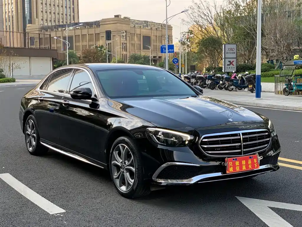 Mercedes-Benz E-Class 2022 Facelift E 300 L Fashion Style фото 3