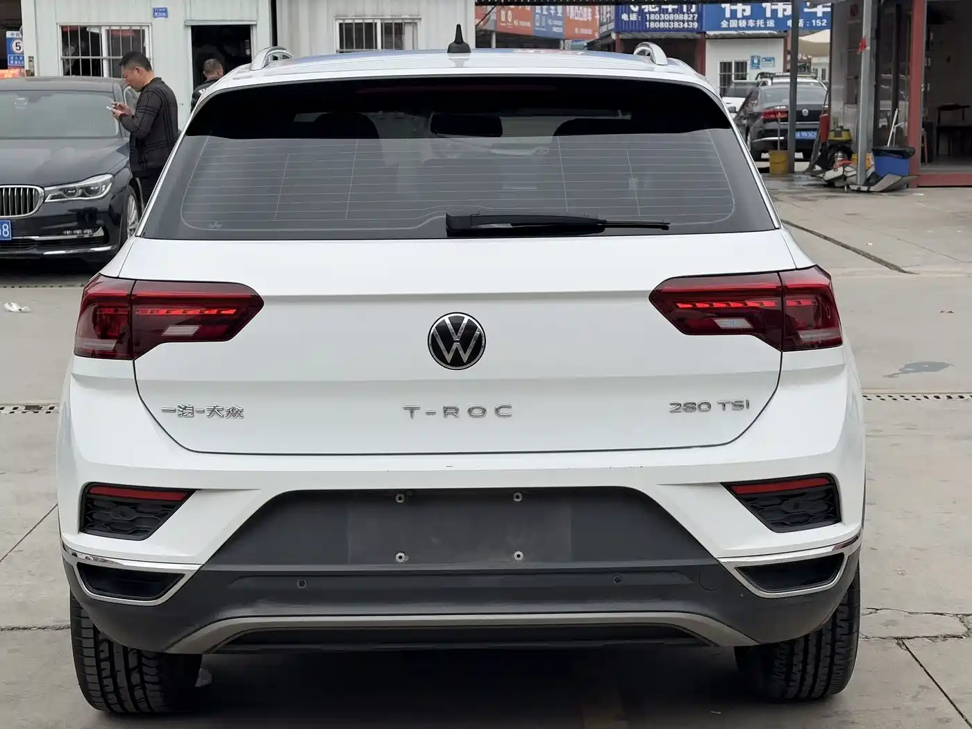 VOLKSWAGEN T ROC EXPLORING SONGS