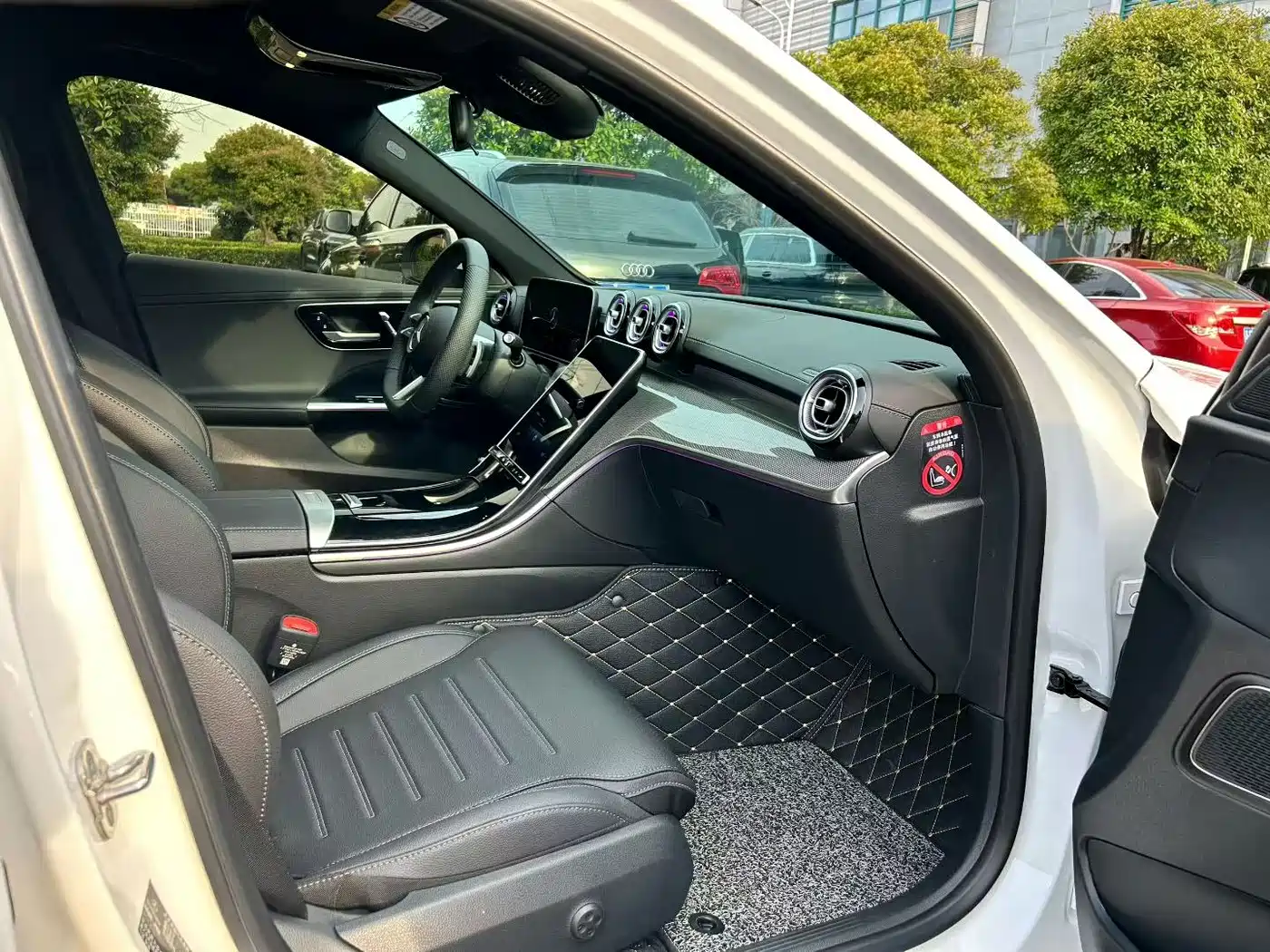 Mercedes-Benz C-Class 2025 Facelift C 260 L Sport Edition фото 5