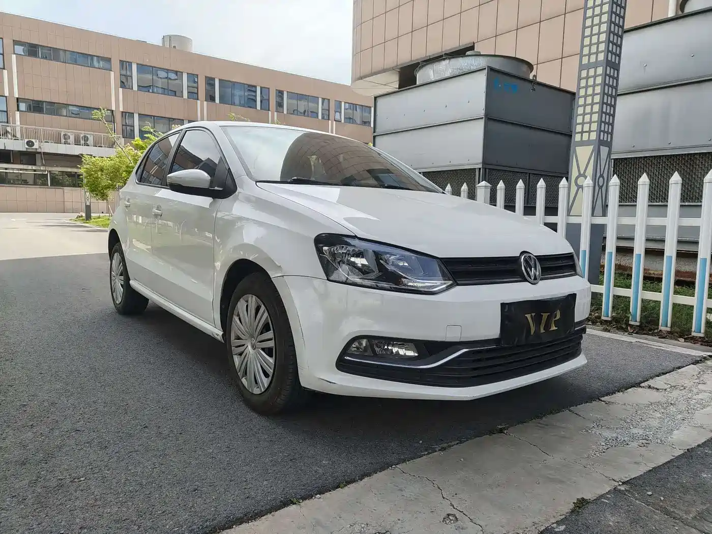 Volkswagen Polo 2018 1.5L Auto Safe Drive фото 3