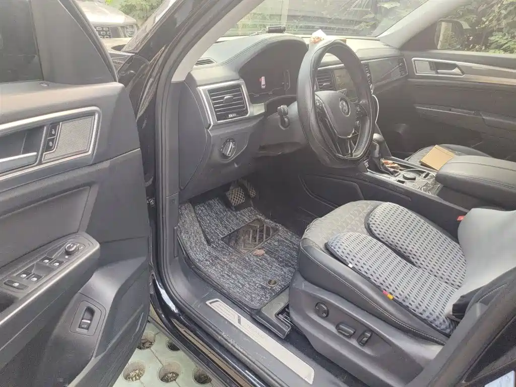 Volkswagen Teramont 2020 380TSI 4WD Comfort China VI фото 13