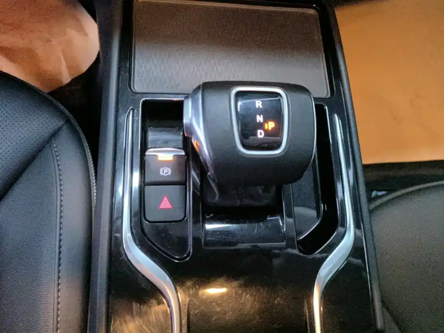Hongqi E-QM5 2021 Ride-hailing Charging Basic Edition 5-seater фото 16
