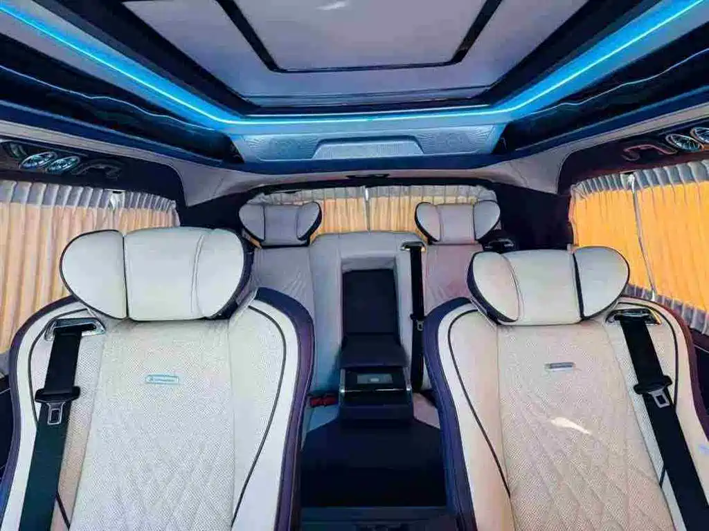 Mercedes-Benz Vito 2021 2.0T Business Edition 7-seater фото 7