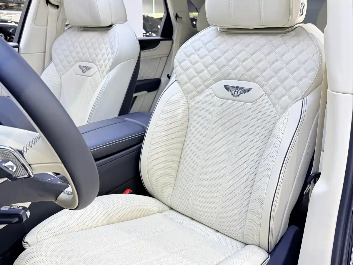 Bentley Bentayga 2022 4.0T V8 фото 10