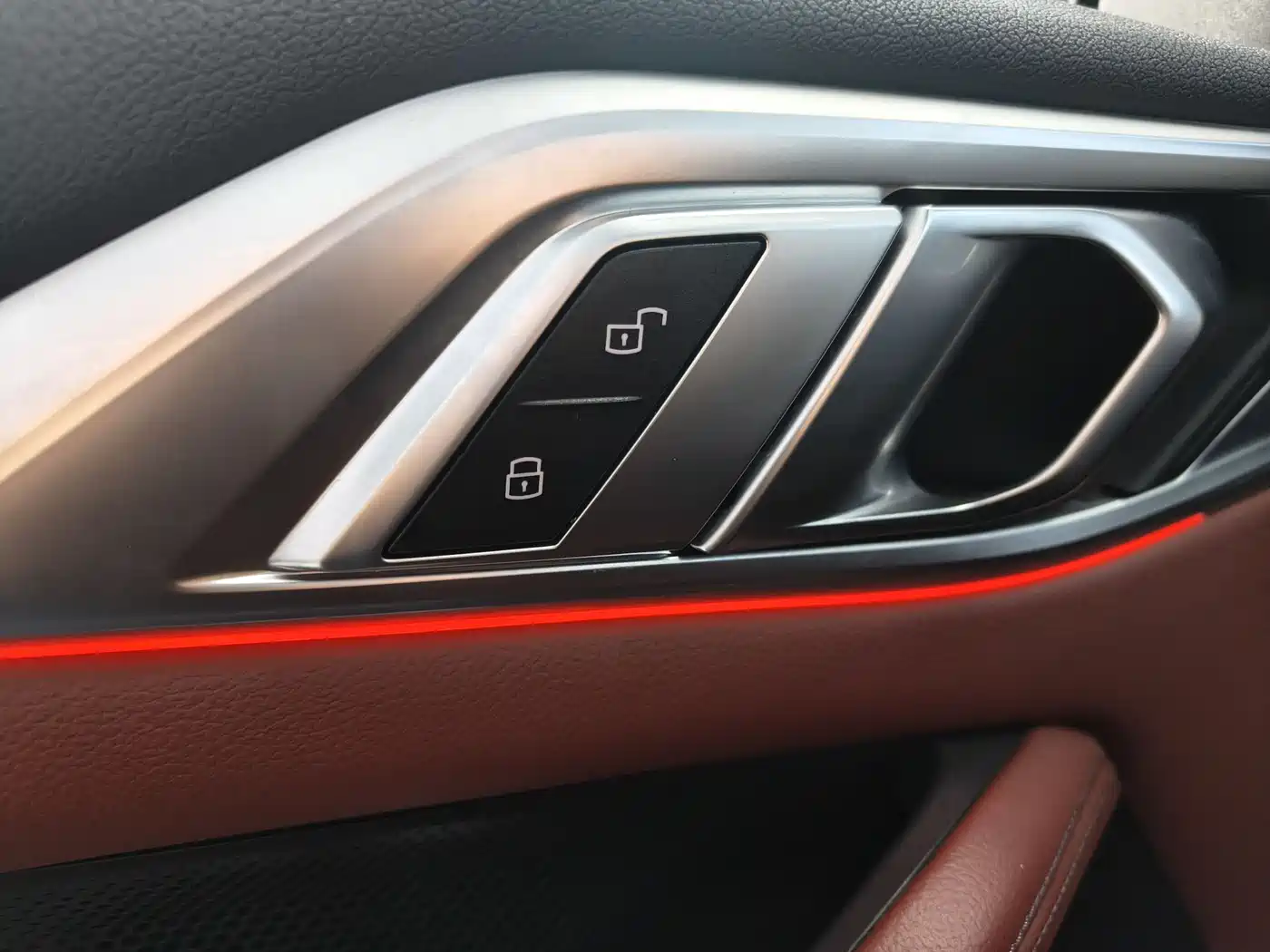 BMW 4 Series 2021 425i Convertible M Sport Package фото 32