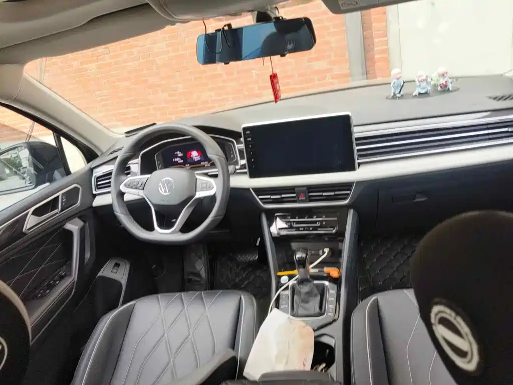 Volkswagen Tiguan L 2025 2024 300TSI Auto 2WD Smart Edition