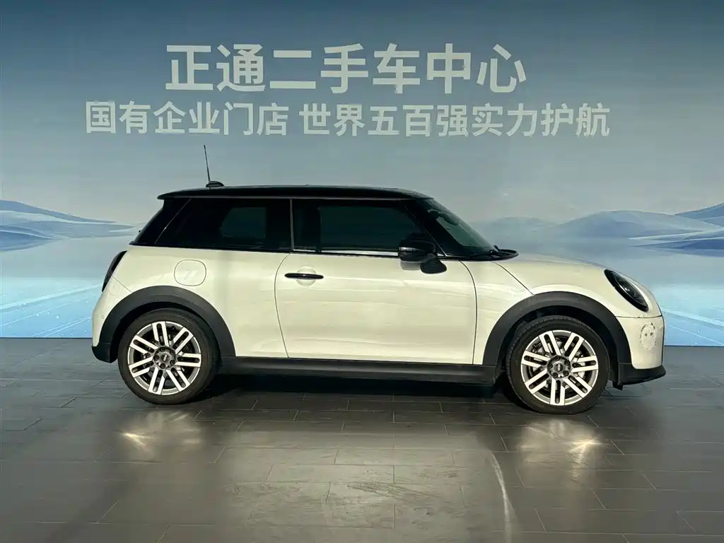 MINI MINI 2026 2025 1.5T COOPER Classic