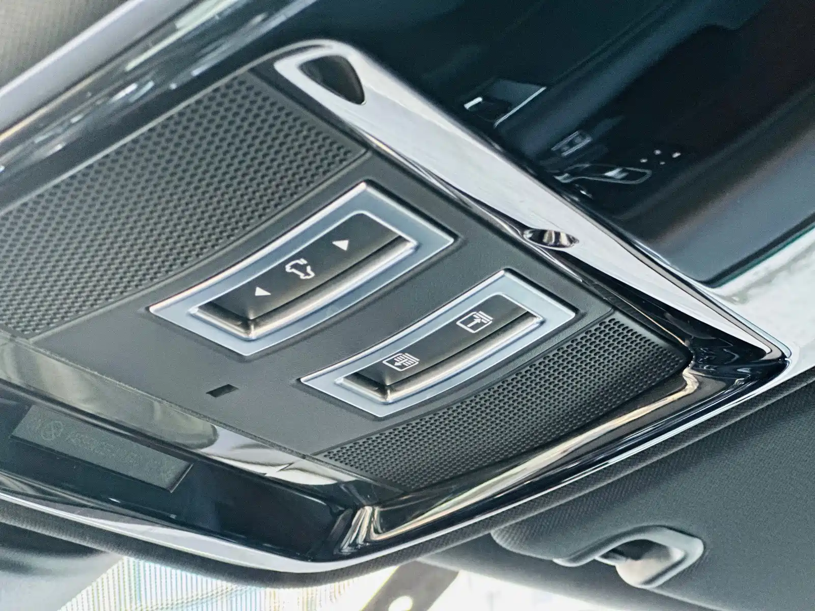 Фото 8 - Land Rover Range Rover