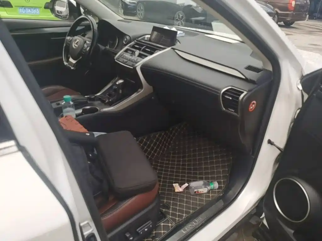 Lexus NX 2015 2015 300h FWD Luxury
