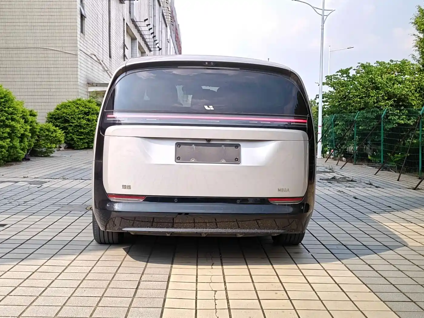 Li Auto MEGA 2024 2024 Ultra