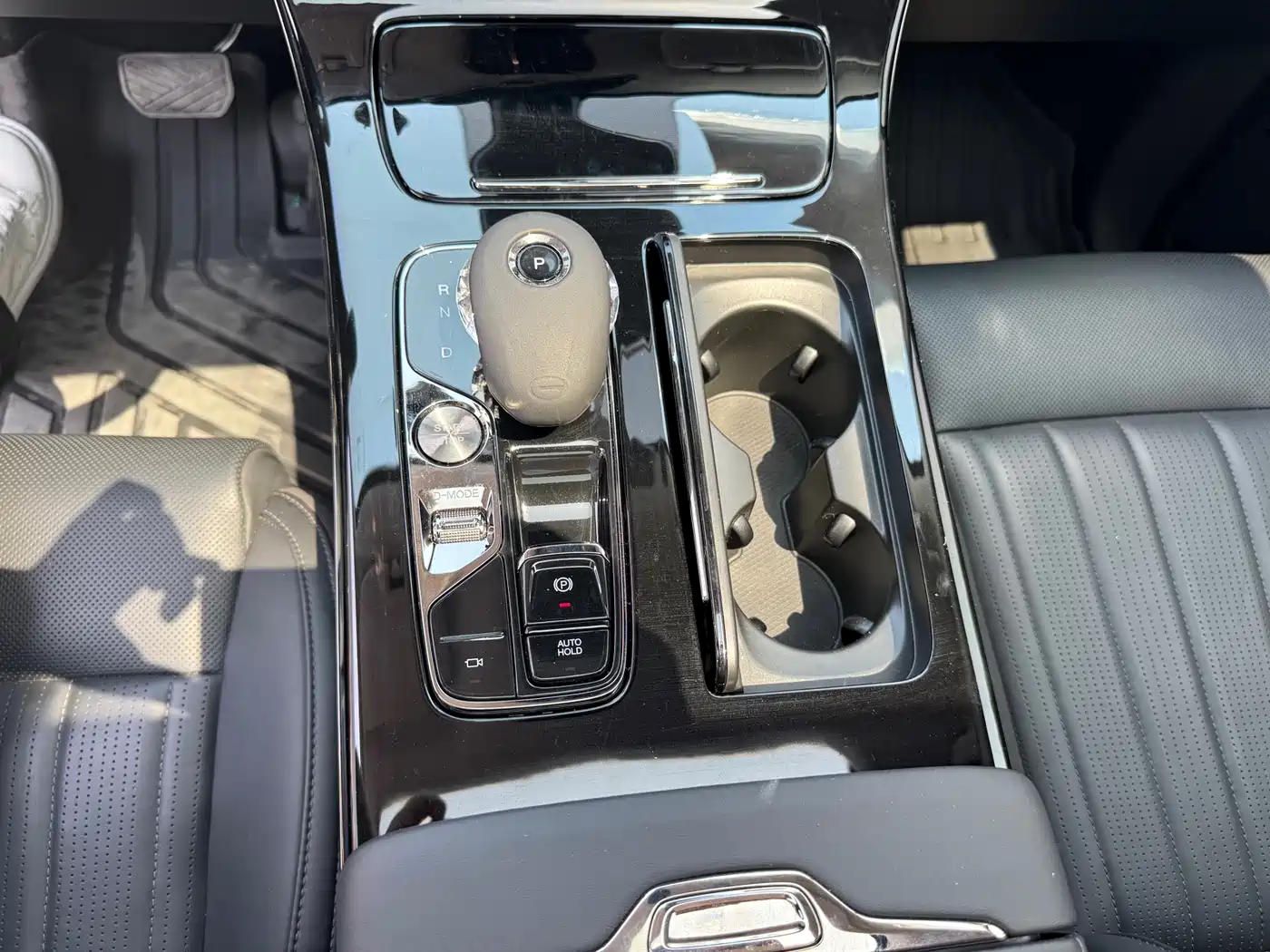 GAC Trumpchi Trumpchi E9 2023 E9 MAX фото 9
