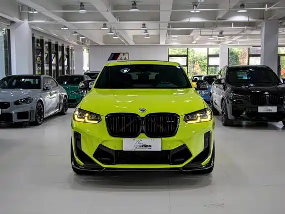 Фото 2 - BMW X4 M