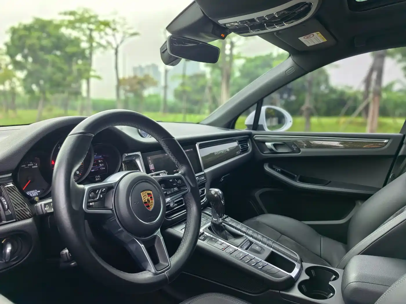 Porsche Macan 2018 Macan 2.0T фото 18