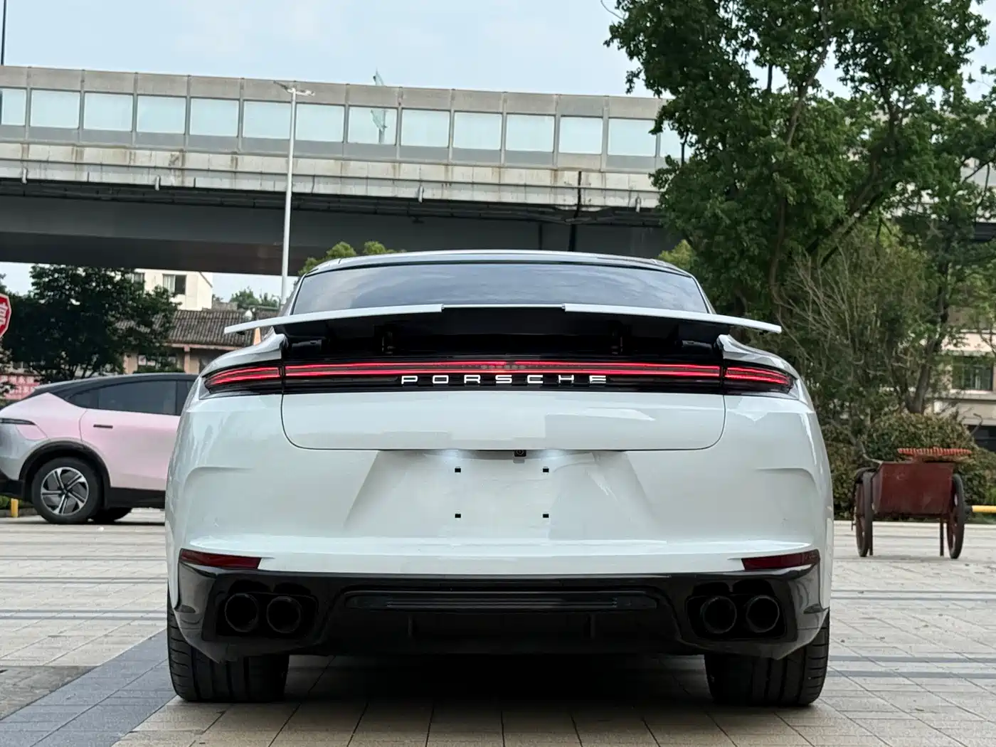 Porsche Panamera 2014 Panamera Executive 3.0T фото 5