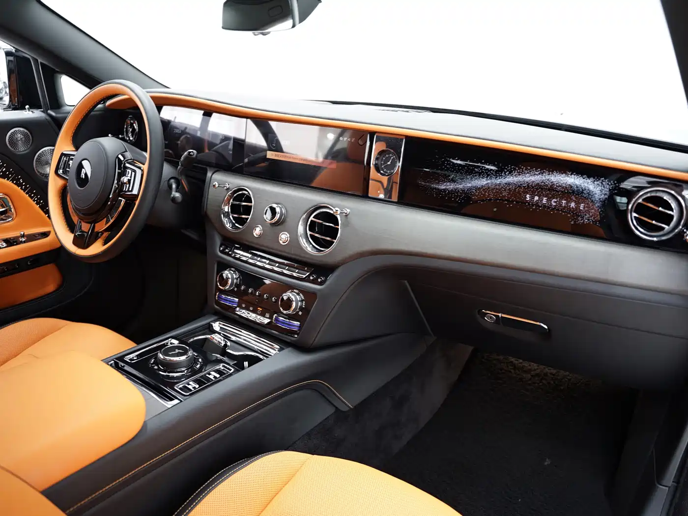 Rolls-Royce Spectre 2024 Standard Model фото 7