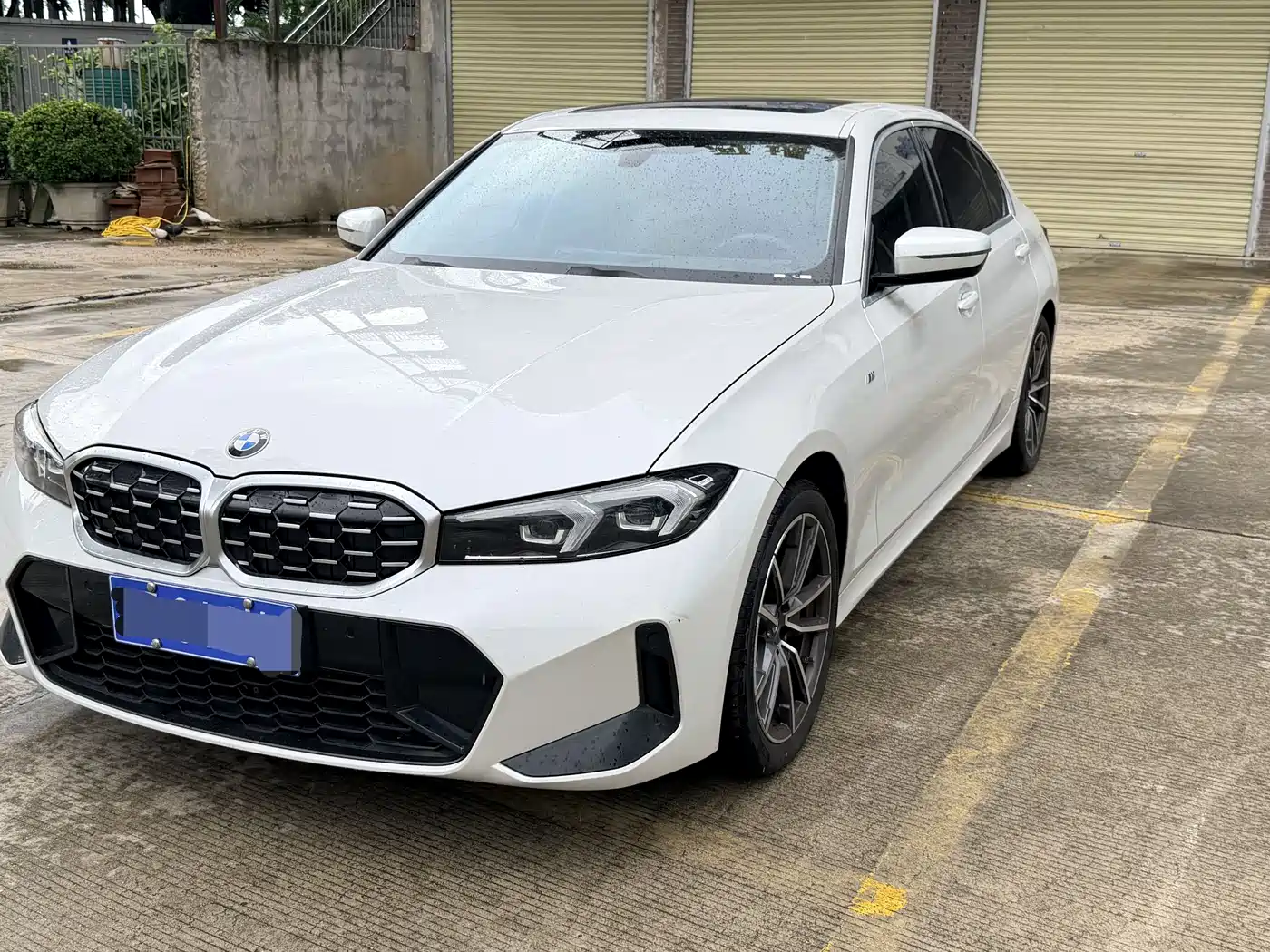 BMW 3-SERIES