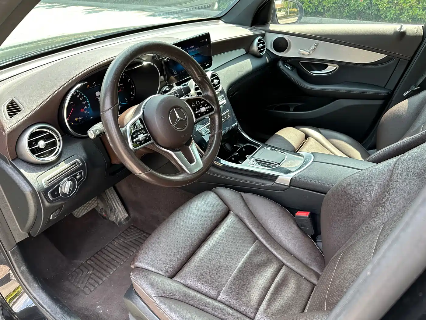 Mercedes-Benz GLC 2020 Facelift GLC 260 L 4MATIC Dynamic фото 8