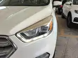 Фото 24 - Ford Kuga