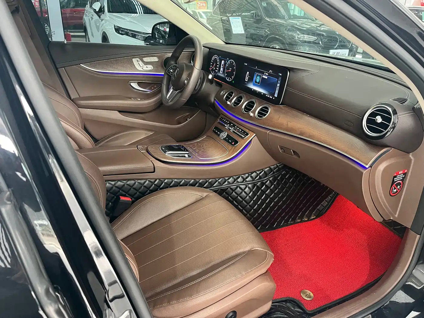 Mercedes-Benz E-Class 2020 E 300 L Fashion фото 7