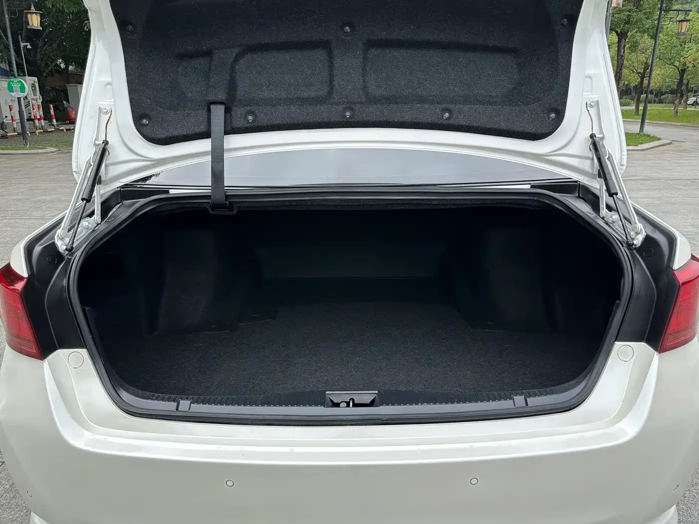 Toyota Crown 2015 2.0T Fashion фото 9