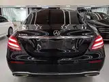 Фото 8 - Mercedes-Benz E-Class