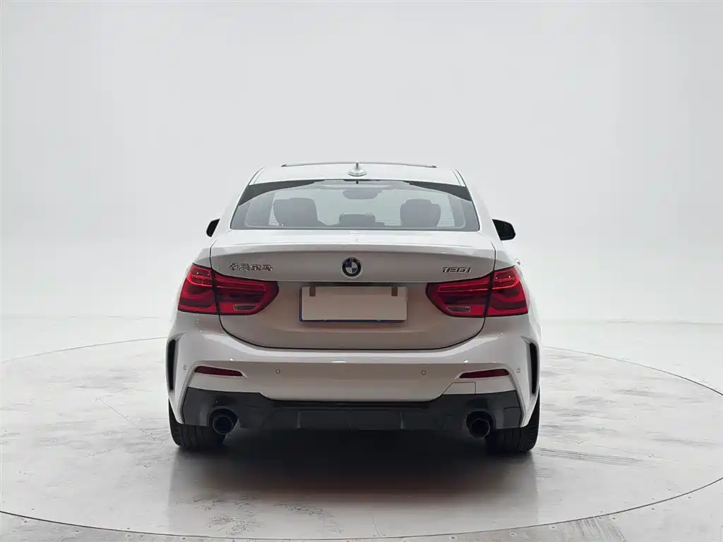 BMW 1 Series 2021 Facelift 120i M Sport Shadow Edition фото 5