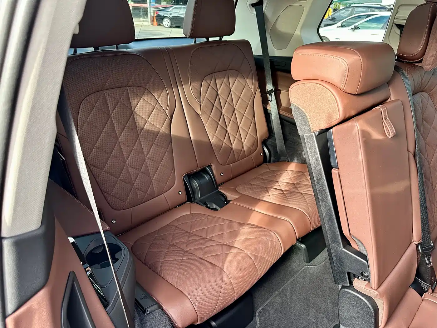 BMW X7 2024 2023 xDrive40i Leading Luxury Package