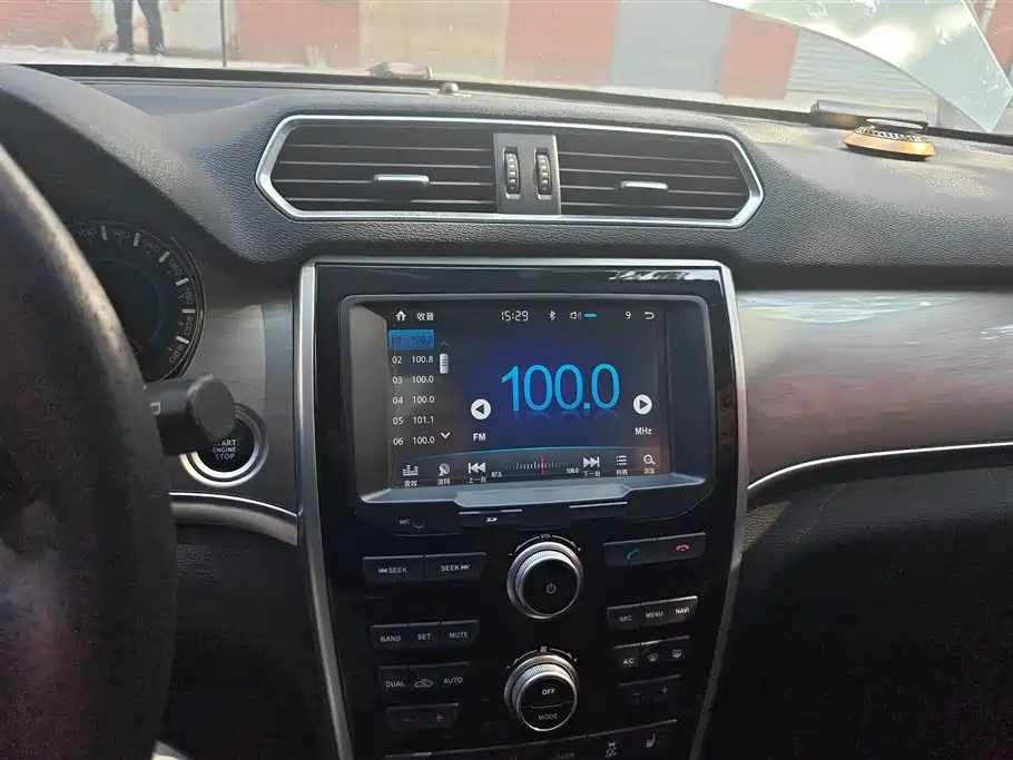 Haval H2 2017 Red Label 1.5T Manual 2WD Luxury фото 13