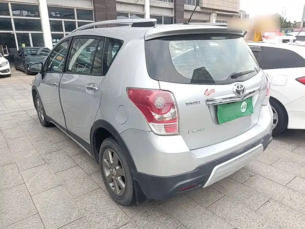 Toyota E'Z 2015 2015 180E CVT Crossover Edition