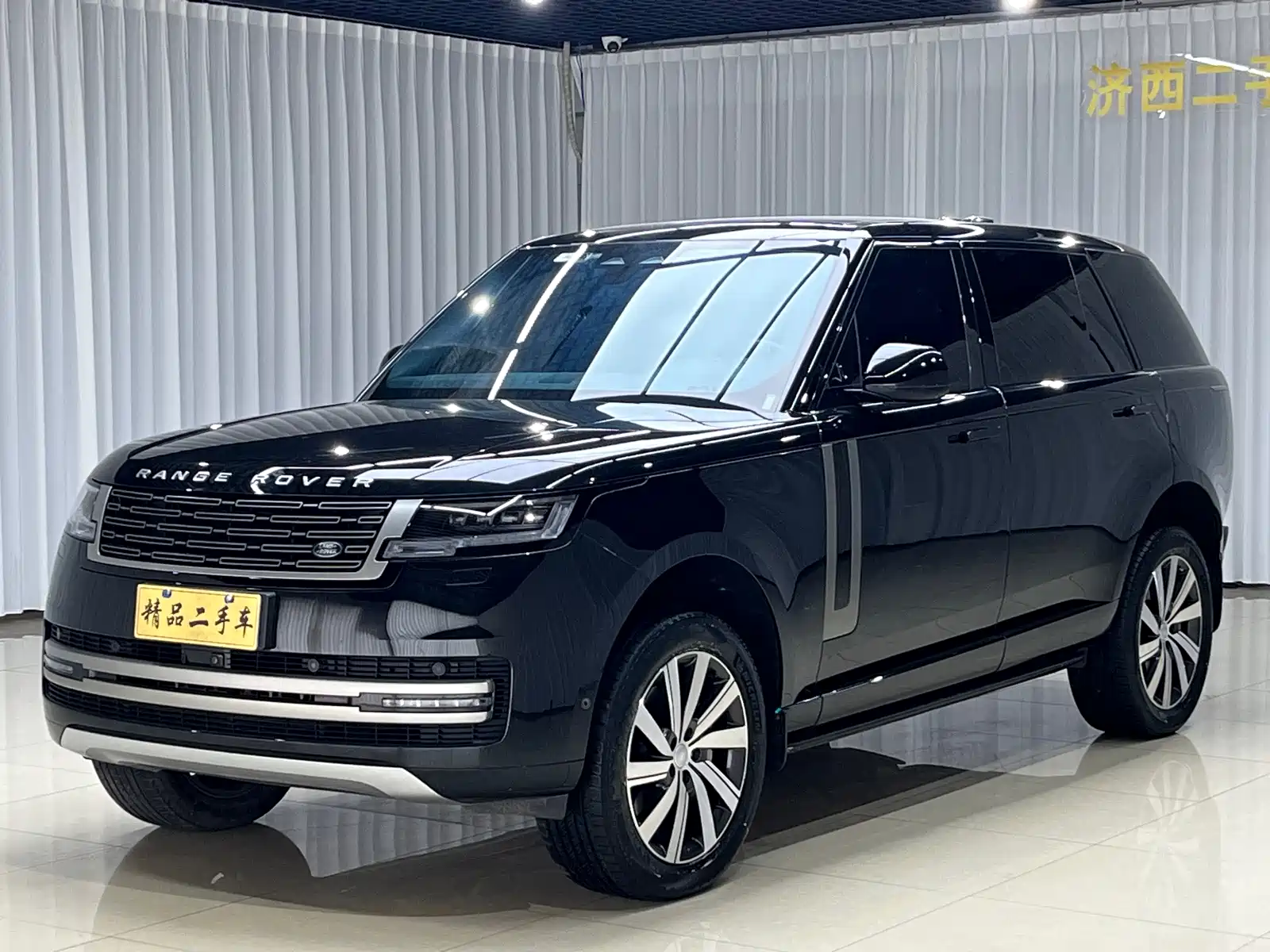 Фото 1 - Land Rover Range Rover