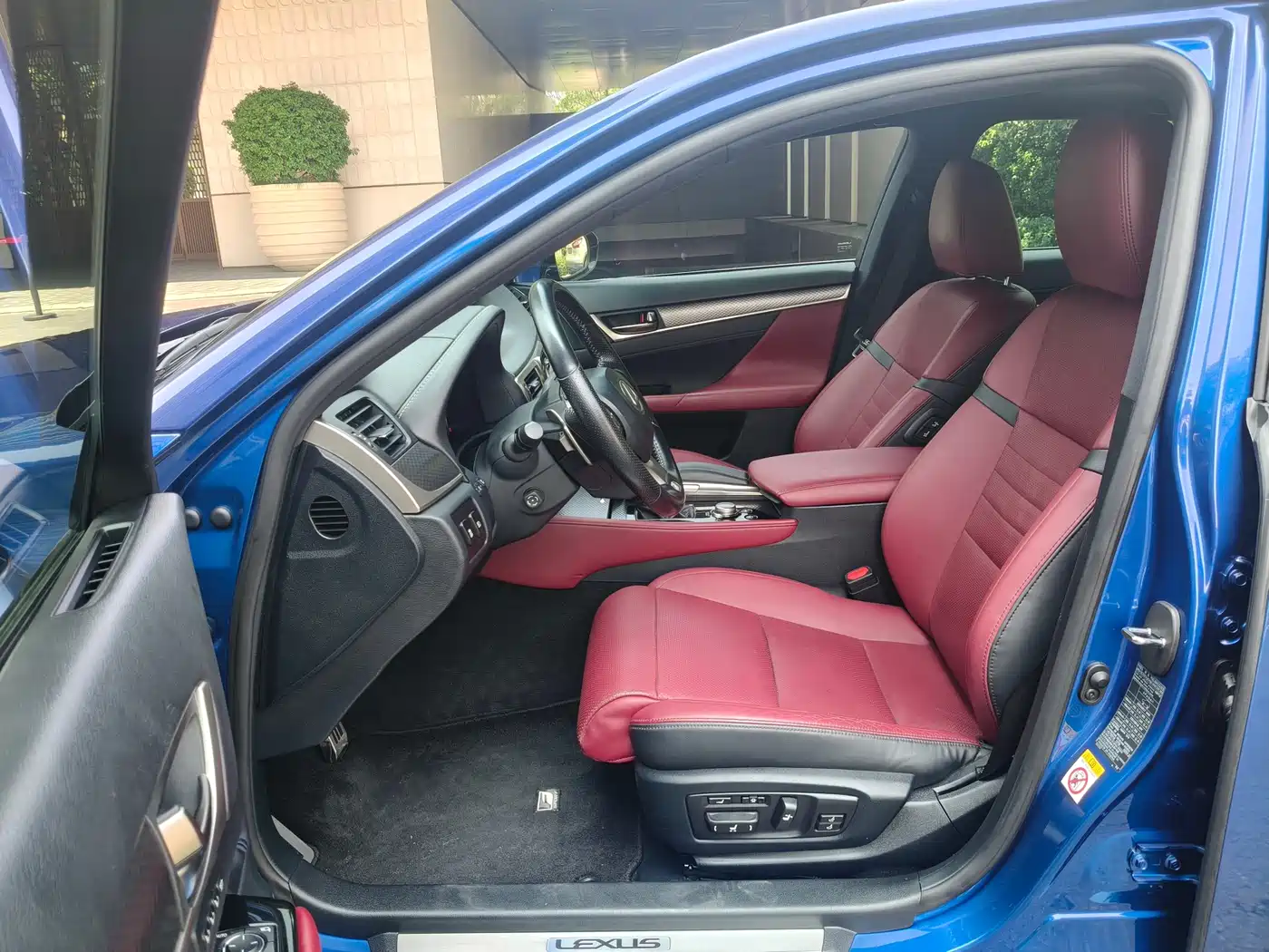 Lexus GS 2016 200t F SPORT фото 10