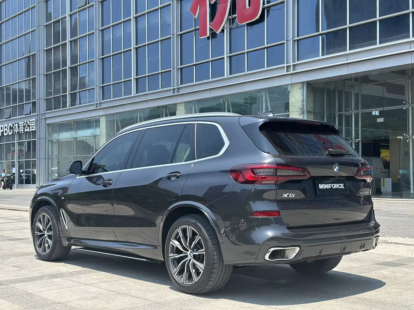 BMW X5